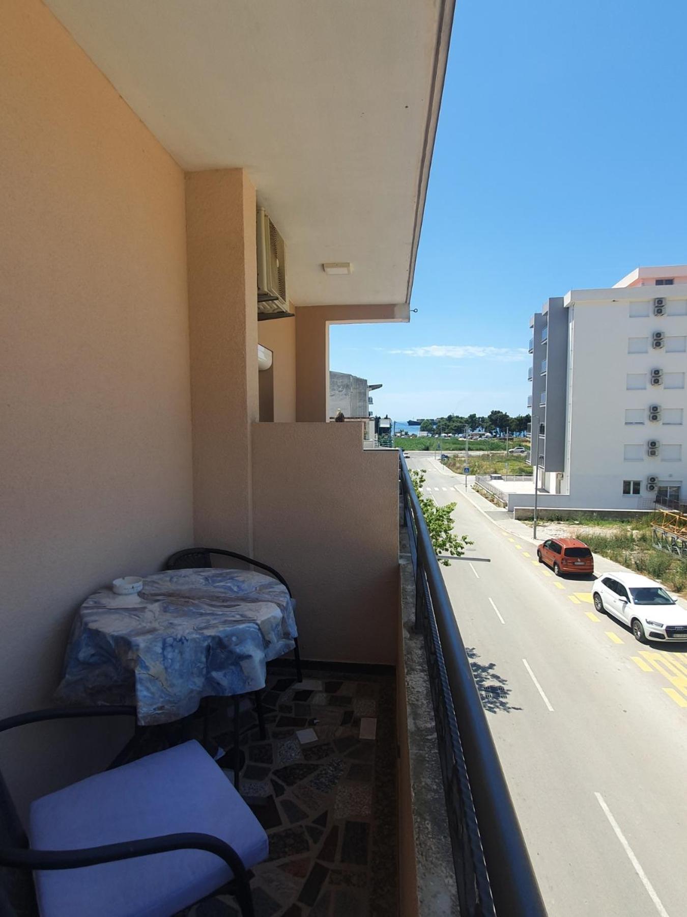 Apartments Luna Бар Екстериор снимка